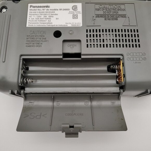 Panasonic RF-2400D Portable AM/FM Radio 2-Band Analog Receiver Works Tested - Picture 12 of 12